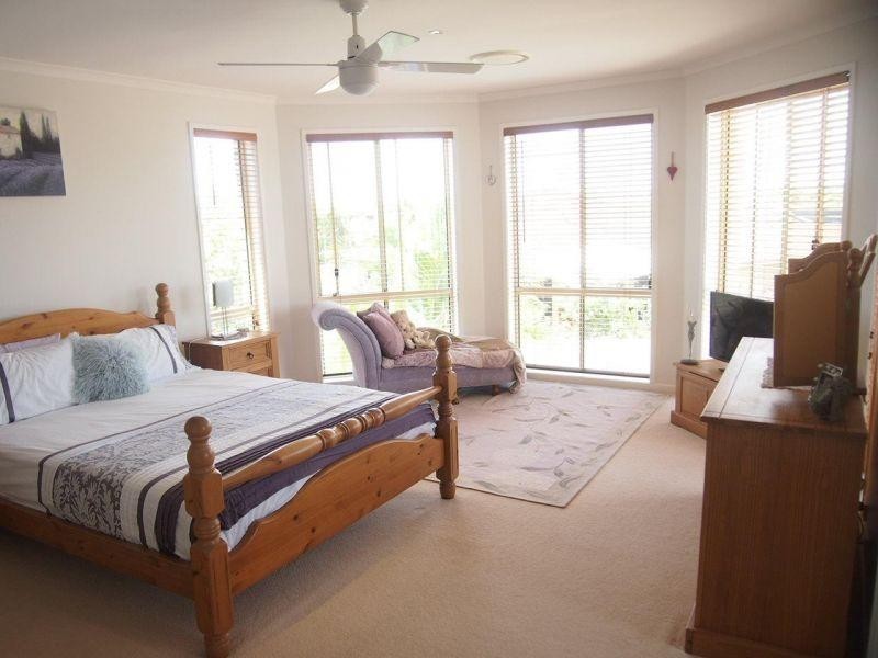 3 Tammy Court, Helensvale QLD 4212