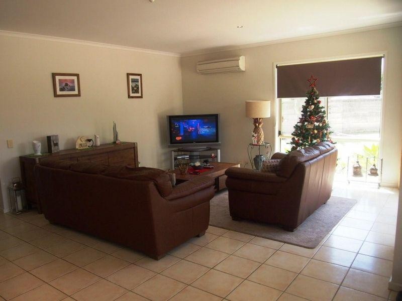 3 Tammy Court, Helensvale QLD 4212