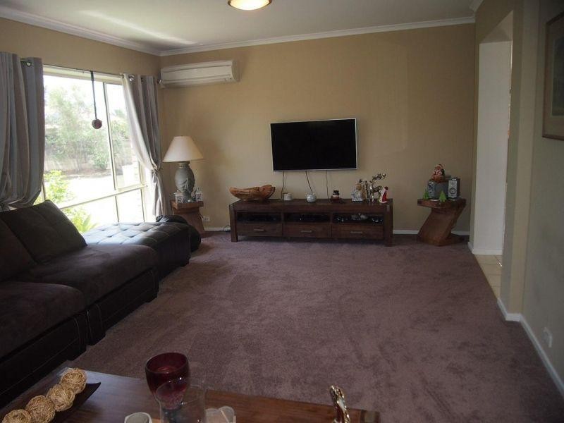 3 Tammy Court, Helensvale QLD 4212