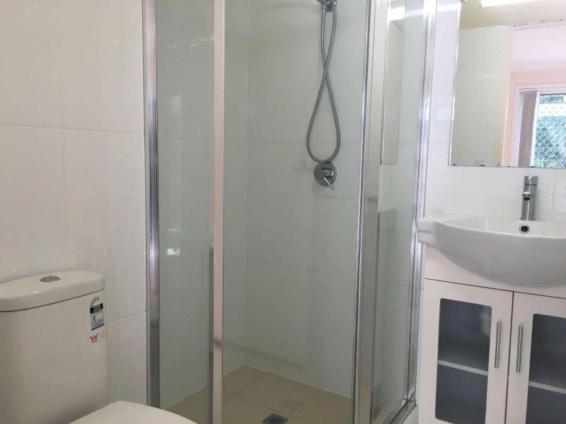 2/65 Old Burleigh Road, Surfers Paradise QLD 4217