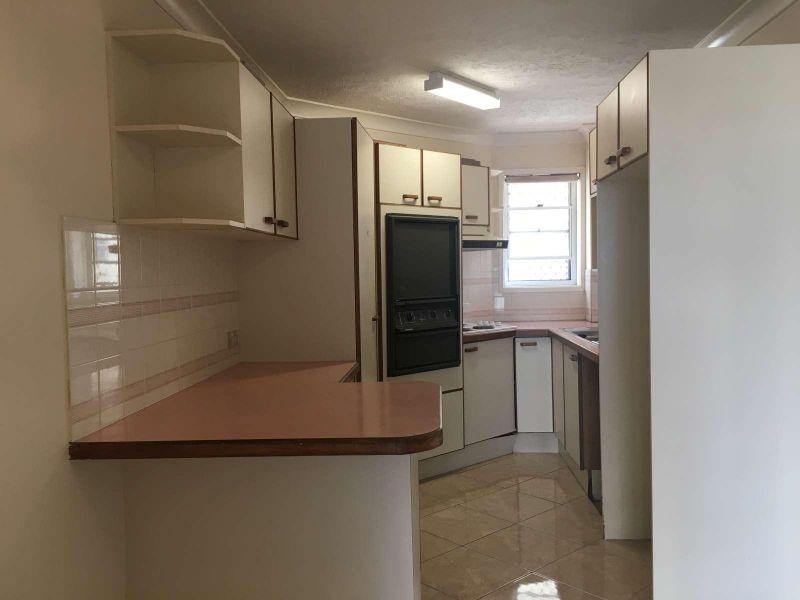 2/65 Old Burleigh Road, Surfers Paradise QLD 4217