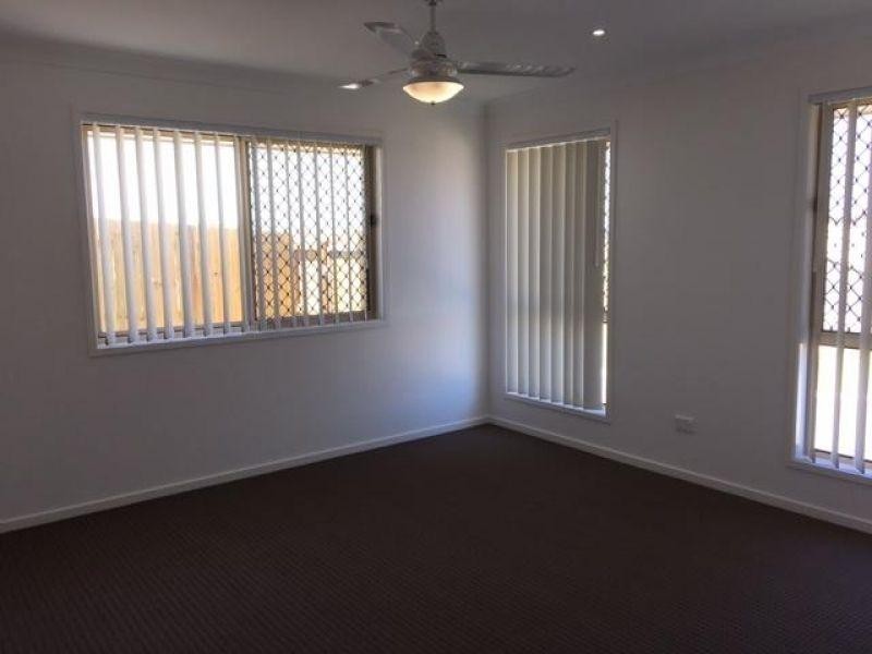 7 Paddy Circuit, Ormeau QLD 4208