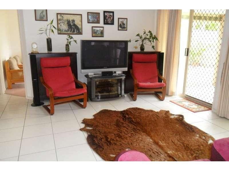 19 Pacific Pines Boulevard, Pacific Pines QLD 4211