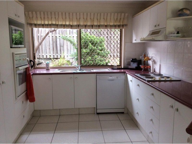 19 Pacific Pines Boulevard, Pacific Pines QLD 4211