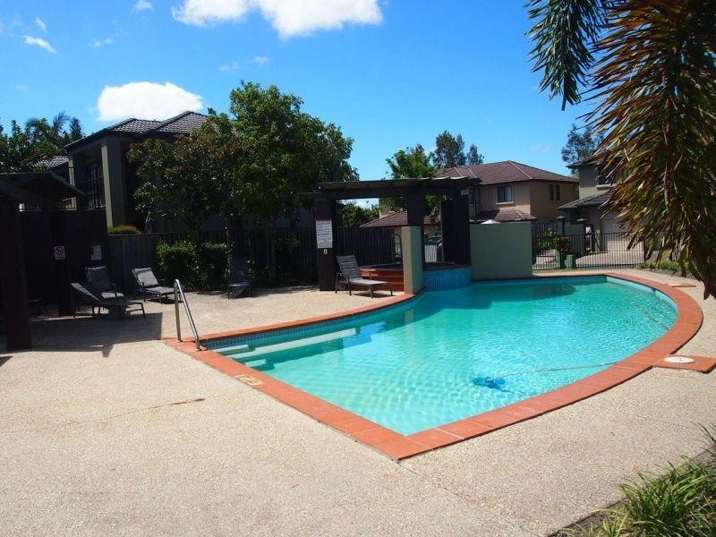12/18 Bourton Road, Merrimac QLD 4226