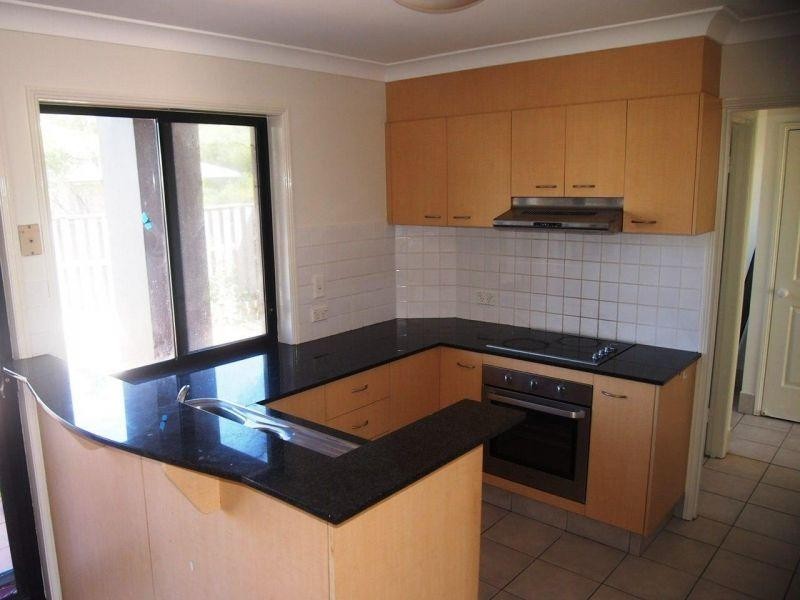 12/18 Bourton Road, Merrimac QLD 4226