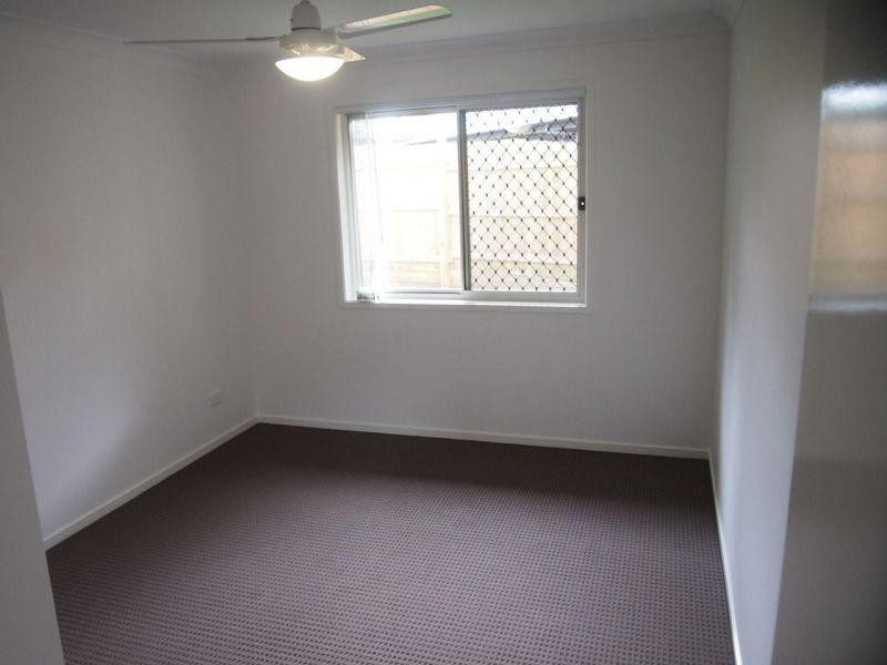 1 James Close, Ormeau QLD 4208