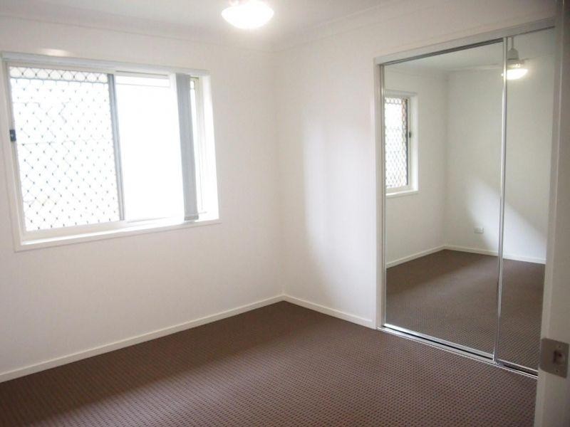 1 James Close, Ormeau QLD 4208