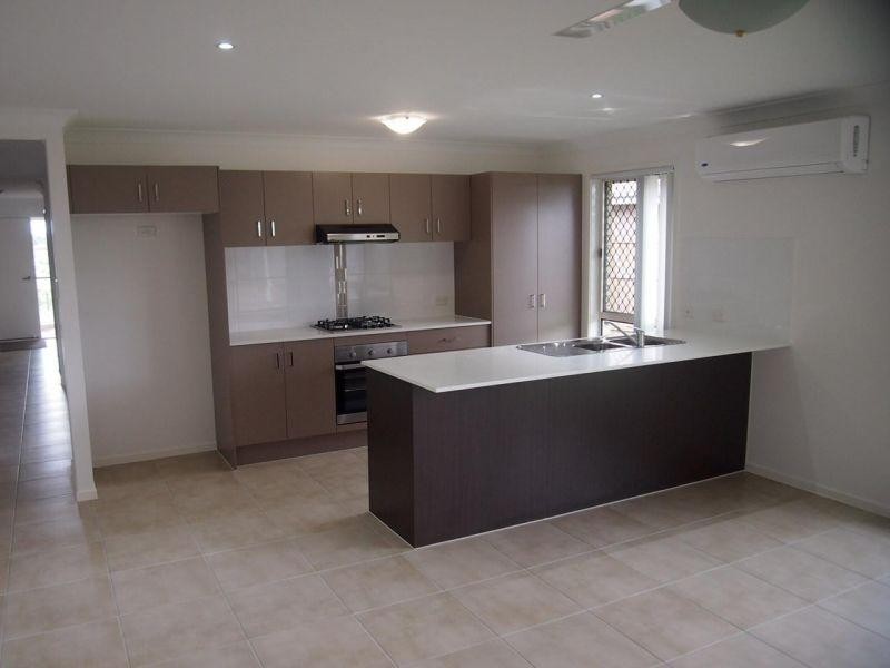 1 James Close, Ormeau QLD 4208