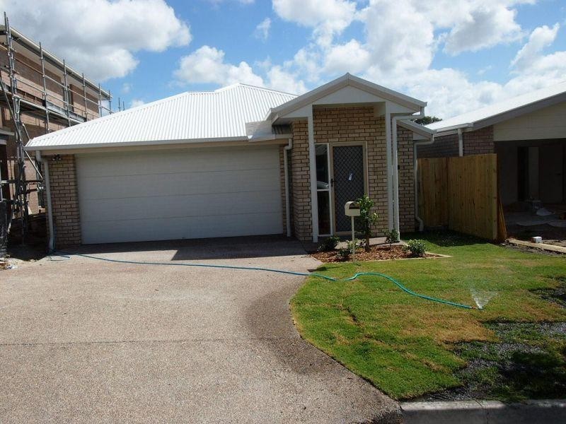 18 Perger Street, Pimpama QLD 4209