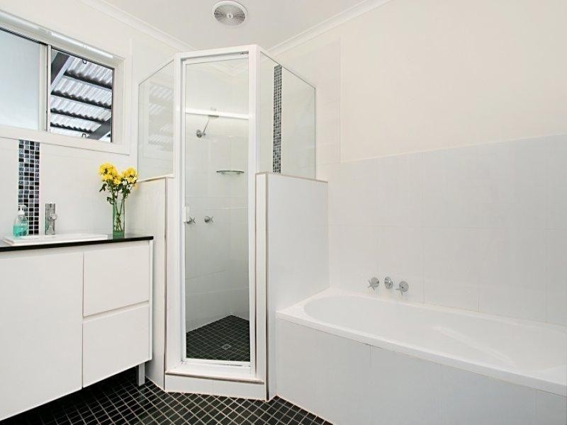 19 Westview Road, Currumbin QLD 4223