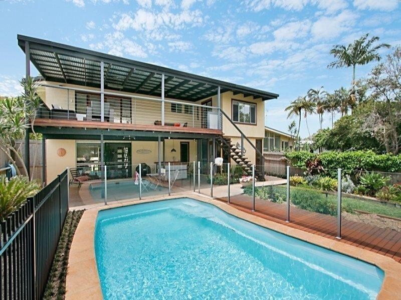 19 Westview Road, Currumbin QLD 4223
