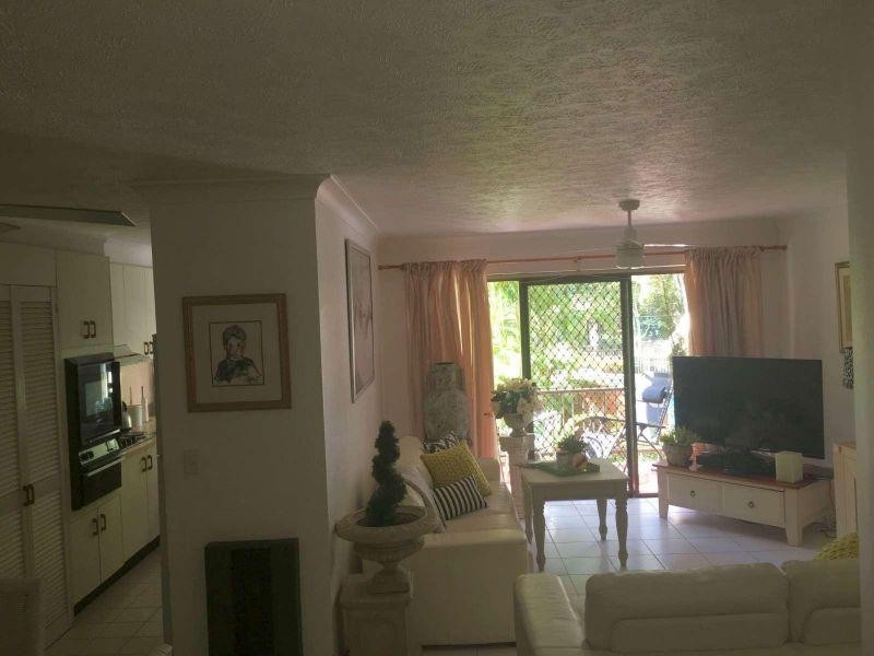 5/9 Bayview Street, Runaway Bay QLD 4216