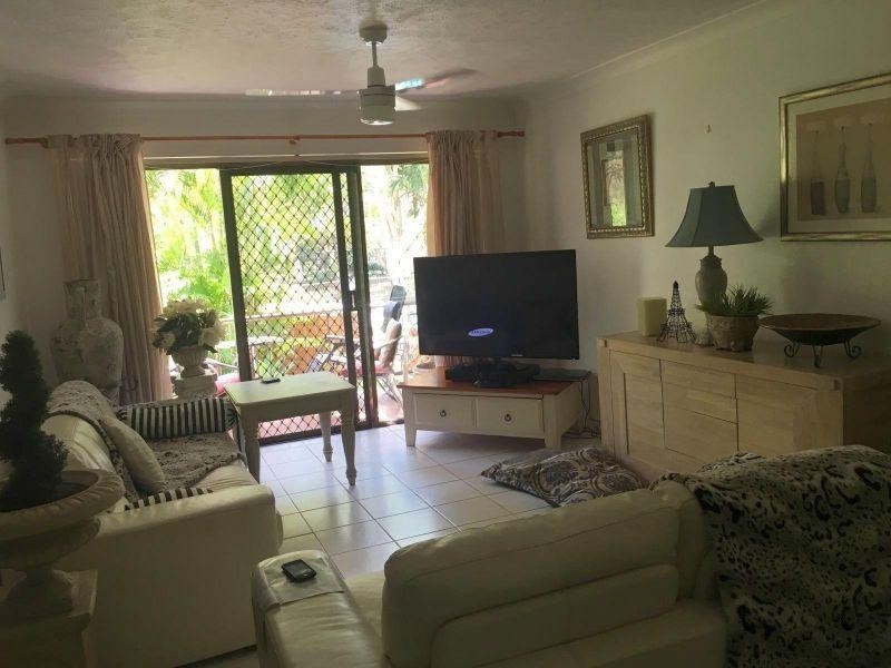 5/9 Bayview Street, Runaway Bay QLD 4216