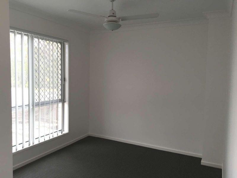 2 Rickard Close, Pimpama QLD 4209