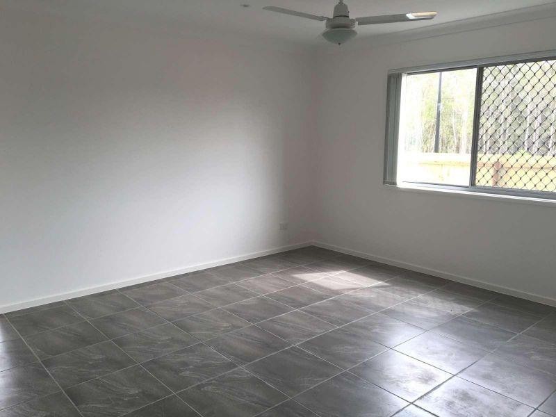 2 Rickard Close, Pimpama QLD 4209