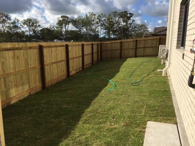 2 Rickard Close, Pimpama QLD 4209