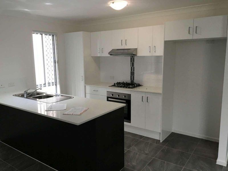 13 Perger Street, Pimpama QLD 4209