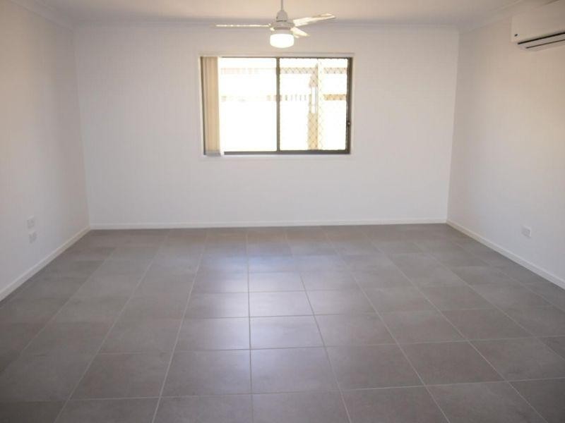 4 Paddy Circuit, Ormeau QLD 4208