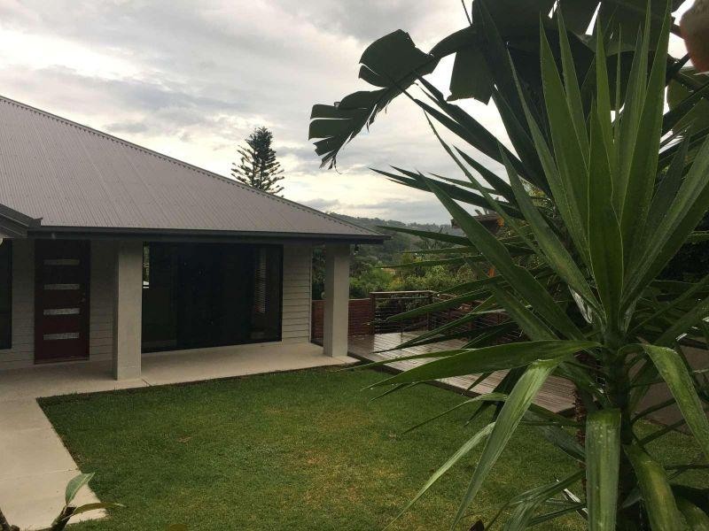 36 Sawtell Drive, Currumbin Waters QLD 4223