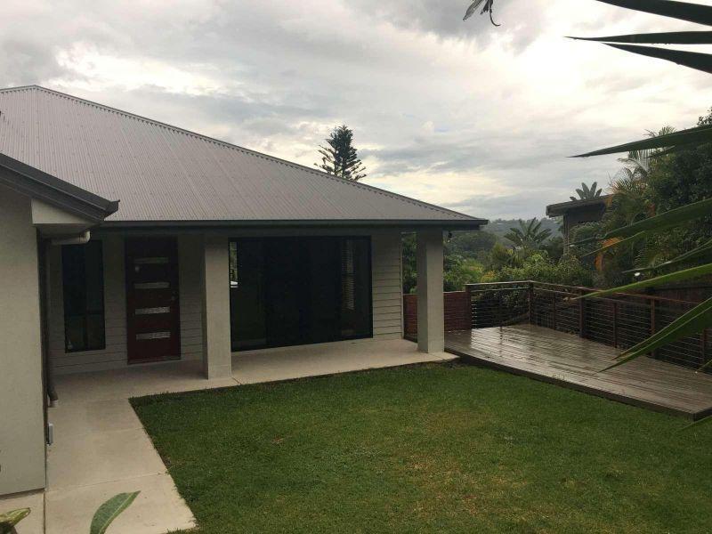 36 Sawtell Drive, Currumbin Waters QLD 4223