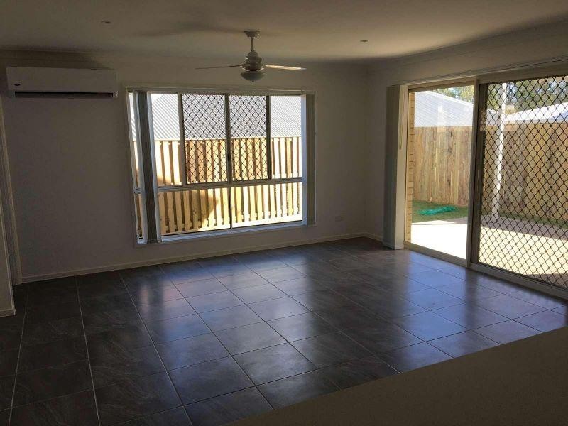 3 Rickard Close, Pimpama QLD 4209