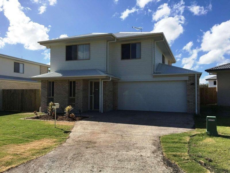 4 Rickard Close, Pimpama QLD 4209