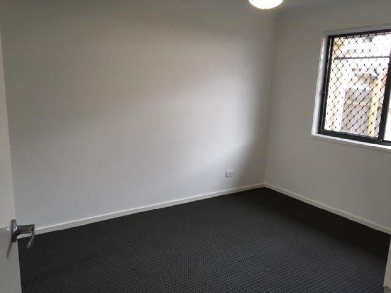 10 McVeigh Street, Pimpama QLD 4209