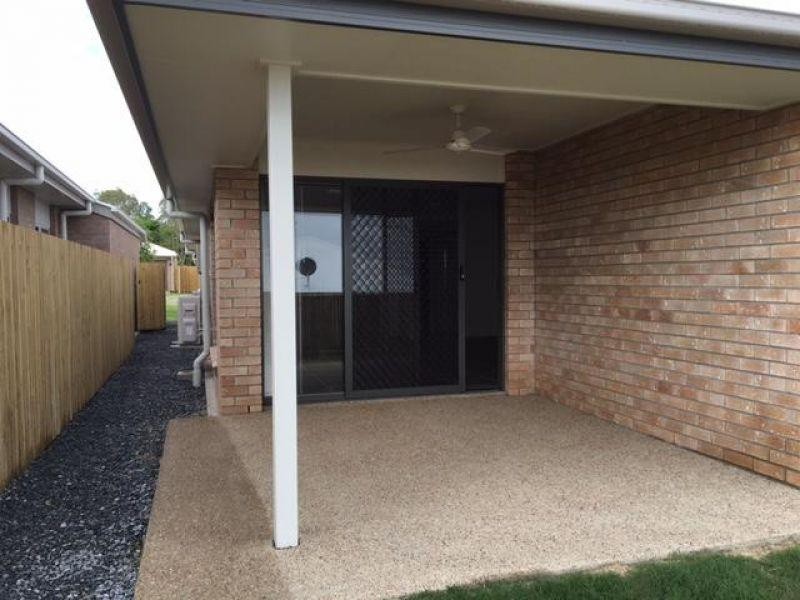 10 McVeigh Street, Pimpama QLD 4209