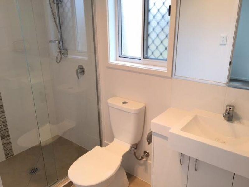 12 McVeigh Street, Pimpama QLD 4209