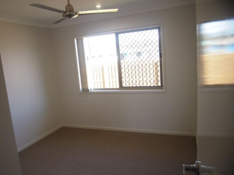 38 Flora Terrace, Pimpama QLD 4209