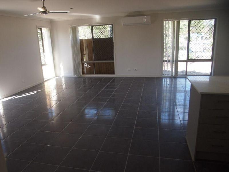 38 Flora Terrace, Pimpama QLD 4209