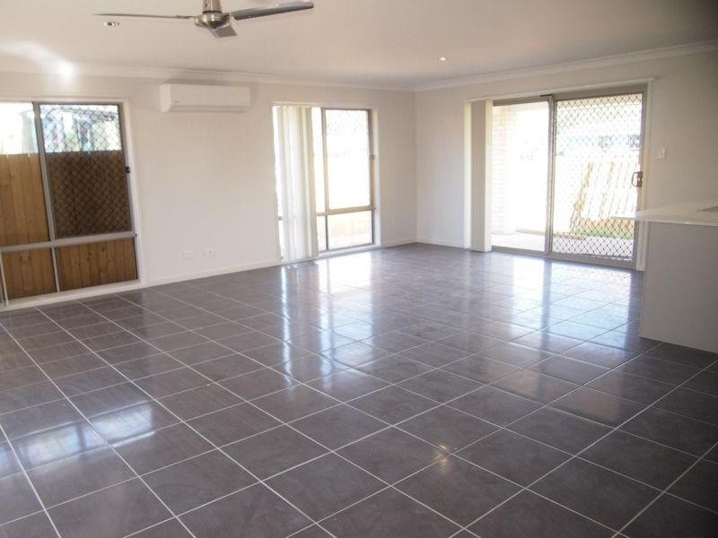 38 Flora Terrace, Pimpama QLD 4209