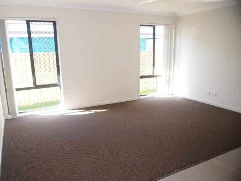 47 Flora Terrace, Pimpama QLD 4209