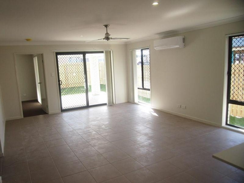 47 Flora Terrace, Pimpama QLD 4209