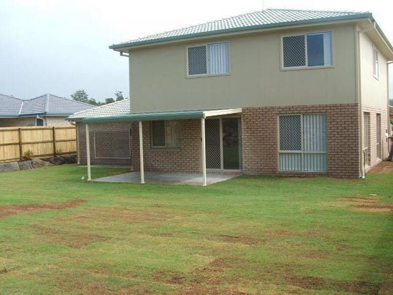 10 Arragan Court, Pacific Pines QLD 4211