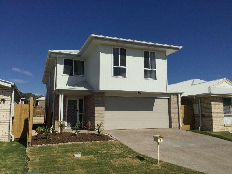 11 Perger Street, Pimpama QLD 4209