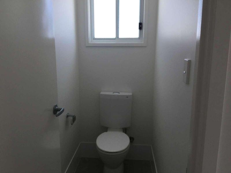 11 Perger Street, Pimpama QLD 4209