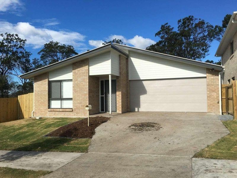 19 McVeigh Street, Pimpama QLD 4209