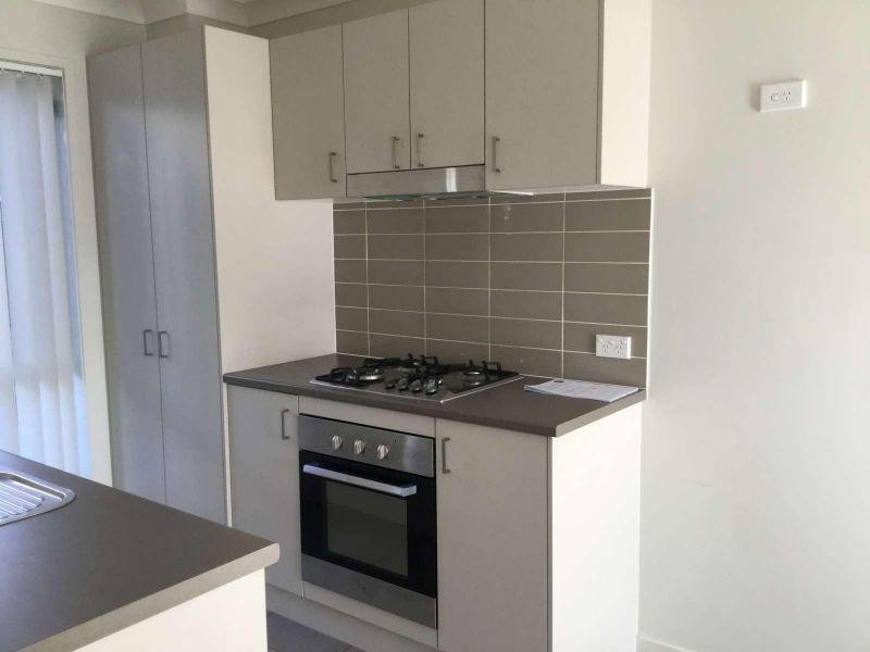 2/7 Copper Parade, Pimpama QLD 4209