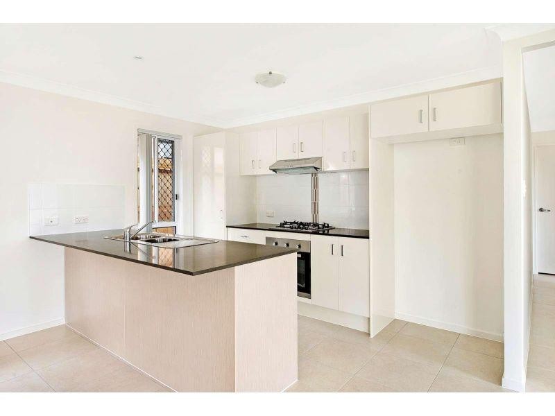 19 Perger Street, Pimpama QLD 4209
