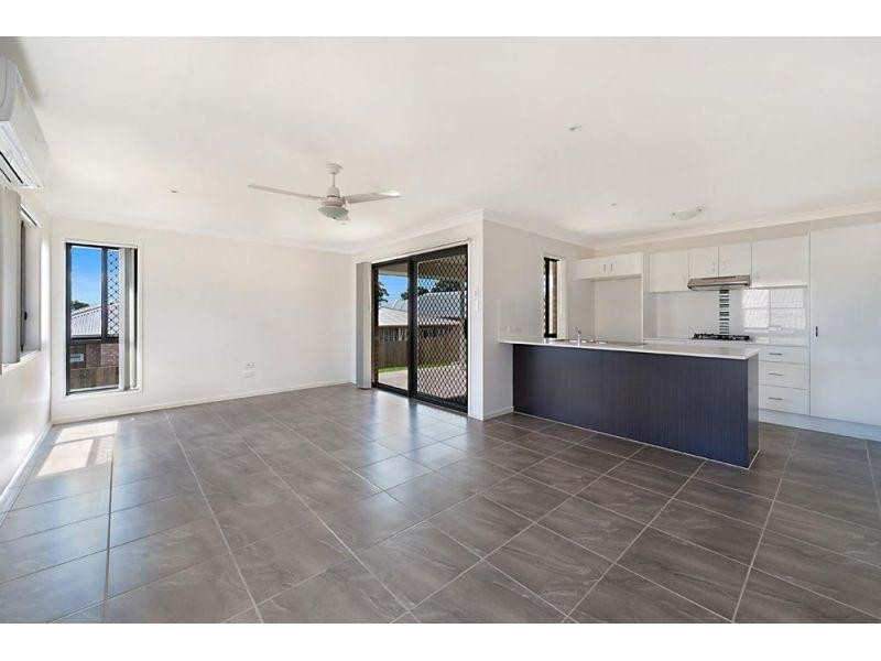 10 Perger Street, Pimpama QLD 4209