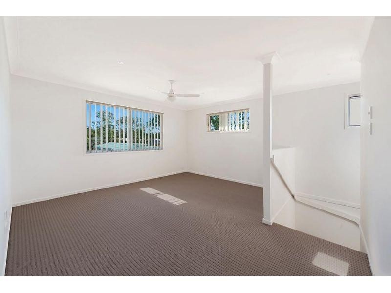 8 Rothbury Terrace, Pimpama QLD 4209