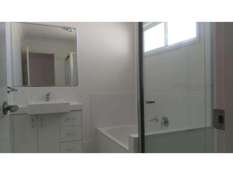 8 Rothbury Terrace, Pimpama QLD 4209