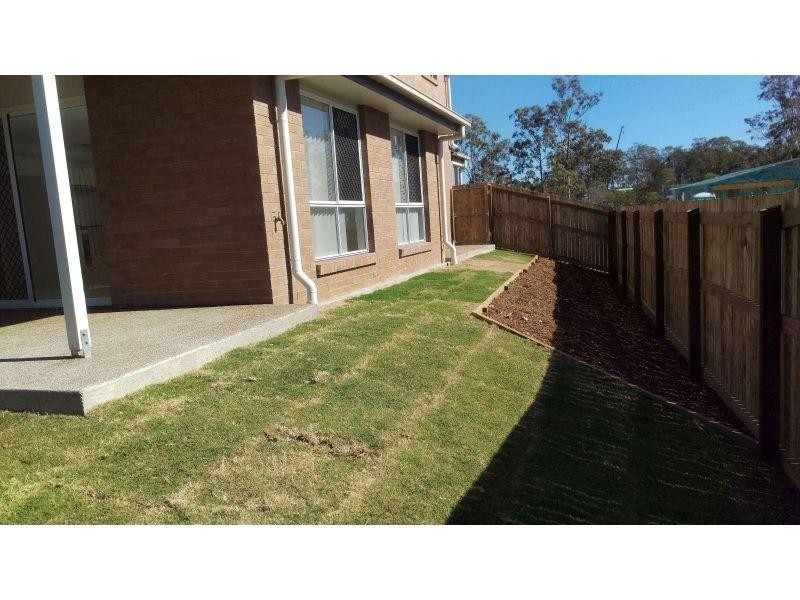 8 Rothbury Terrace, Pimpama QLD 4209