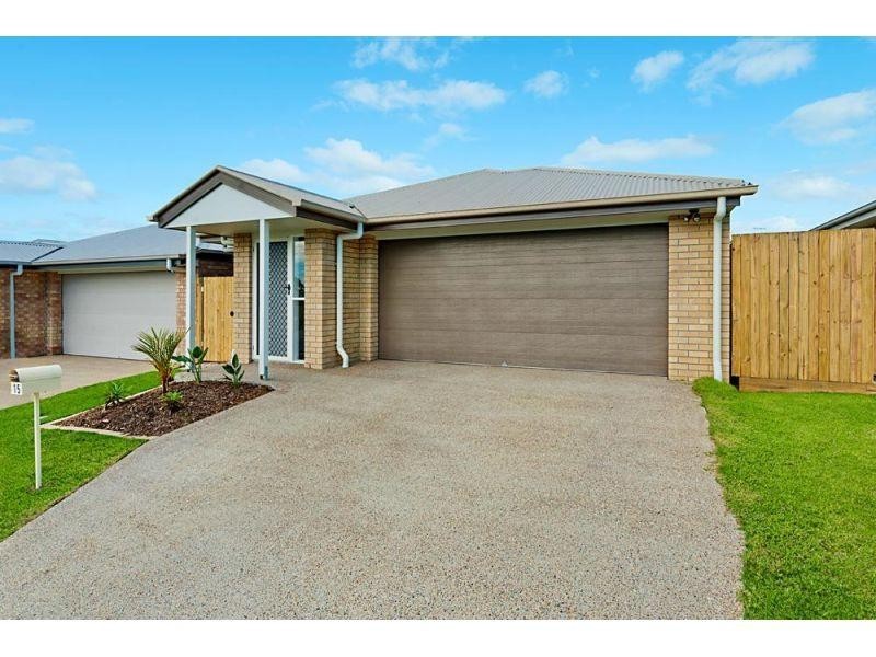 15 Perger Street, Pimpama QLD 4209