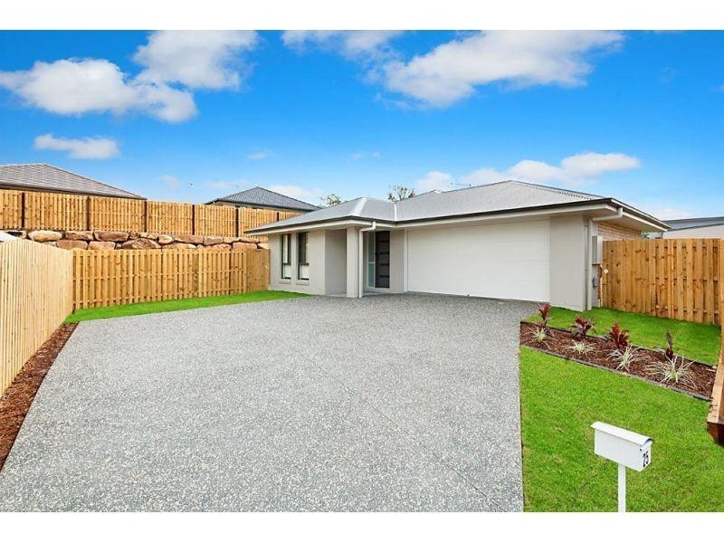 25 Flora Terrace, Pimpama QLD 4209