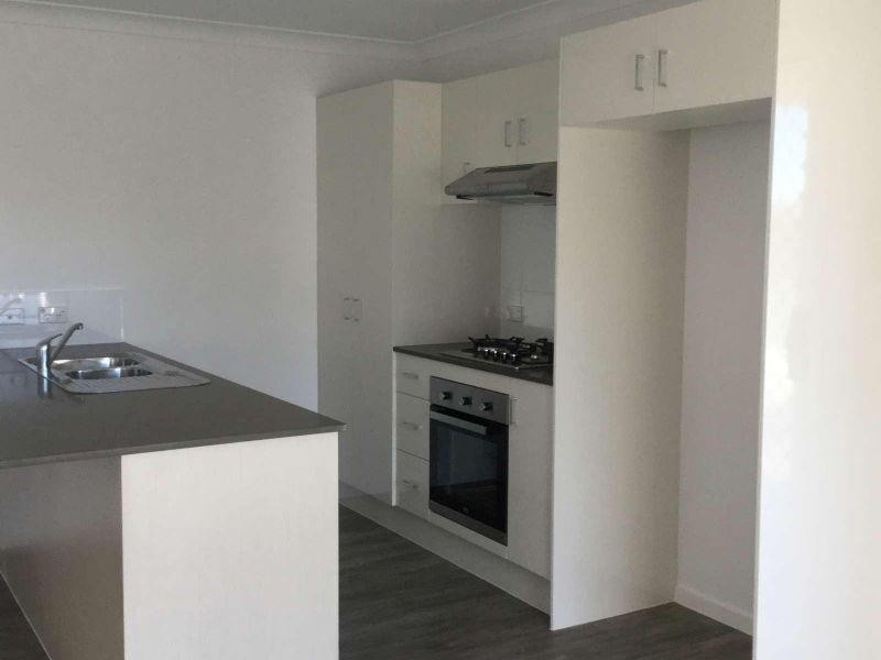 1 Steven Crescent, Pimpama QLD 4209