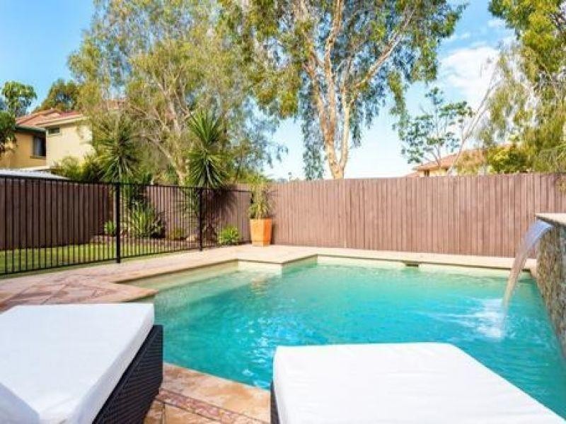 5 Serafina Drive, Helensvale QLD 4212
