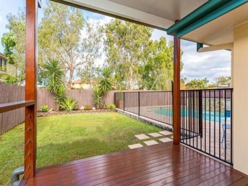 5 Serafina Drive, Helensvale QLD 4212